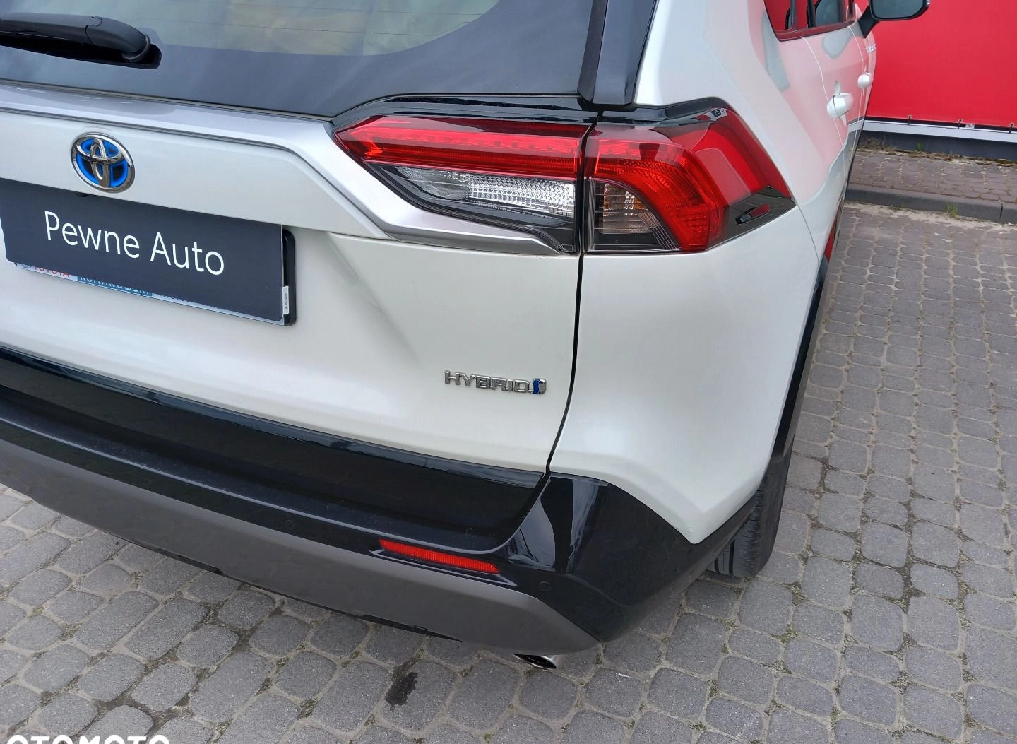 Toyota RAV4 cena 142900 przebieg: 66363, rok produkcji 2019 z Niepołomice małe 529